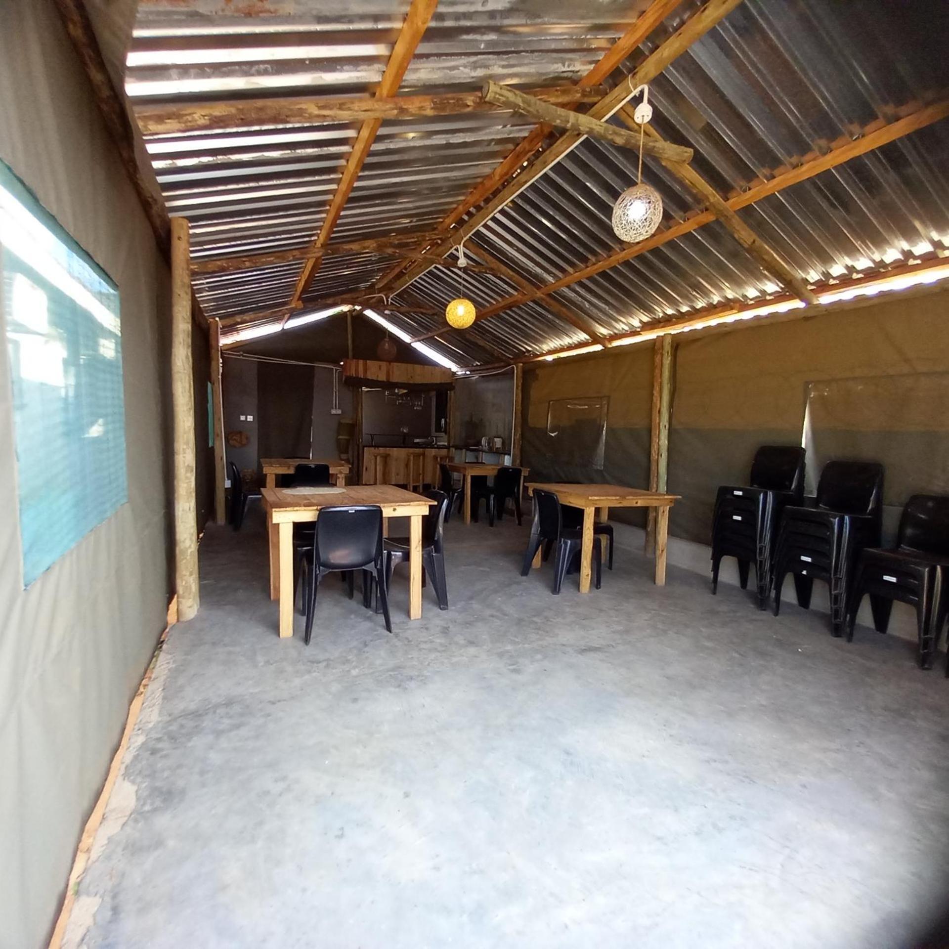 Belle Vue Bed & Breakfast Palapye エクステリア 写真